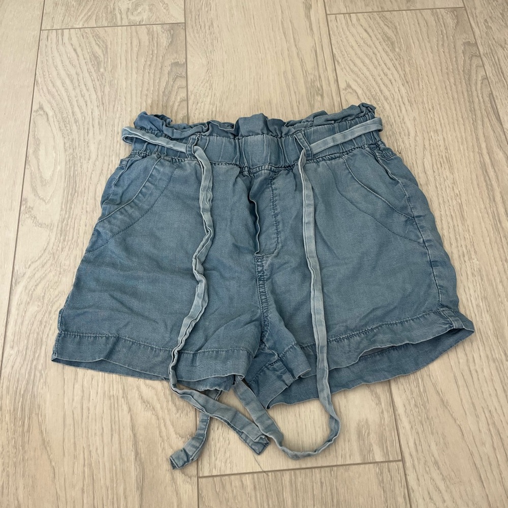 Tie Denim Shorts